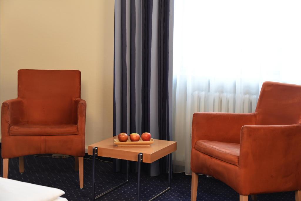 Intercityhotel Stuttgart Szoba fotó