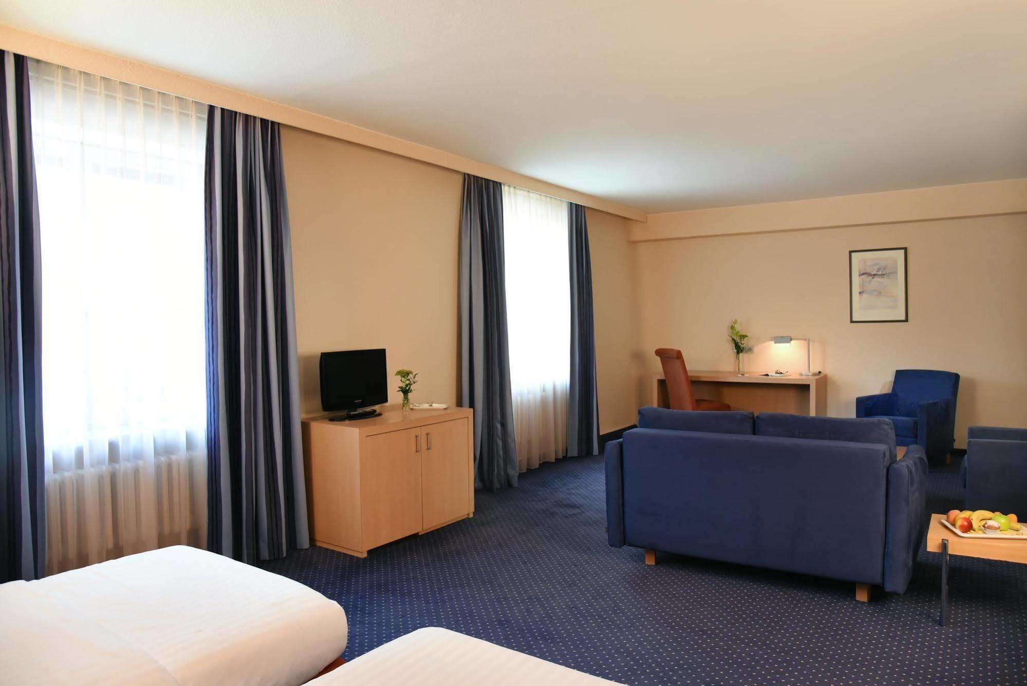 Intercityhotel Stuttgart Kültér fotó